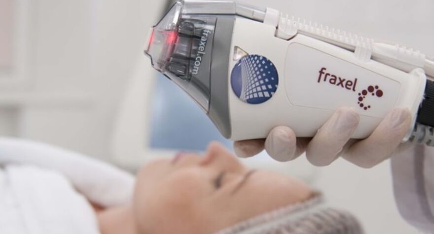 Fractional skin resurfacing machine