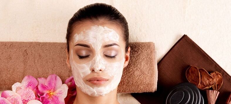 rejuvenating facial mask